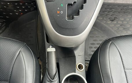 Toyota Verso I, 2011 год, 999 000 рублей, 16 фотография