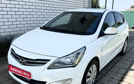 Hyundai Solaris II рестайлинг, 2014 год, 1 150 000 рублей, 1 фотография