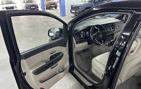 KIA Carnival III, 2019 год, 2 695 000 рублей, 9 фотография