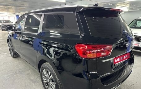 KIA Carnival III, 2019 год, 2 695 000 рублей, 7 фотография