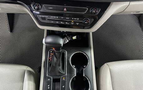 KIA Carnival III, 2019 год, 2 695 000 рублей, 14 фотография