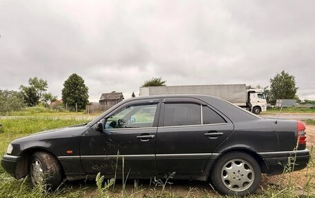 Mercedes-Benz C-Класс, 1998 год, 350 000 рублей, 3 фотография