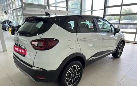 Renault Kaptur I рестайлинг, 2021 год, 1 499 900 рублей, 6 фотография