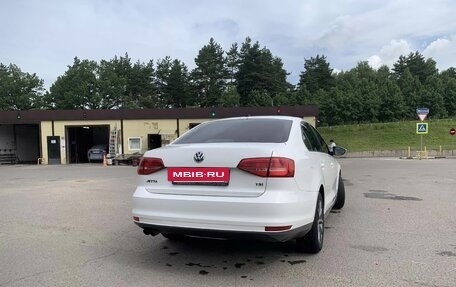 Volkswagen Jetta VI, 2015 год, 920 000 рублей, 3 фотография