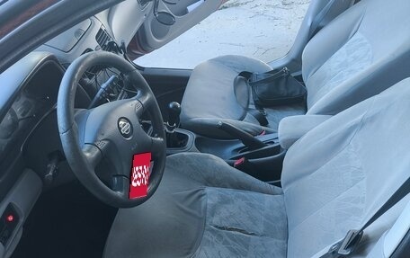 Nissan Almera, 2000 год, 300 000 рублей, 8 фотография