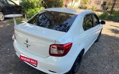 Renault Logan II, 2017 год, 475 000 рублей, 3 фотография