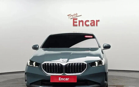 BMW 5 серия, 2025 год, 6 150 000 рублей, 2 фотография