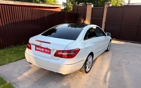 Mercedes-Benz E-Класс, 2011 год, 1 270 000 рублей, 5 фотография