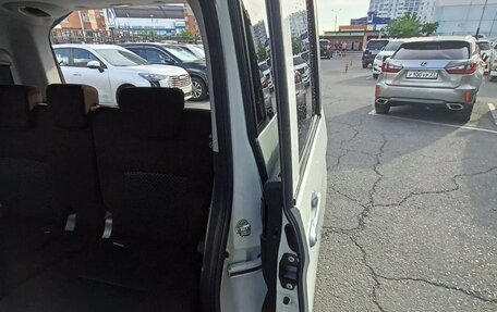 Toyota Roomy I, 2022 год, 795 000 рублей, 14 фотография