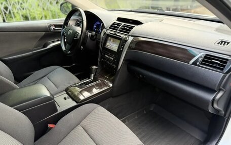 Toyota Camry, 2015 год, 1 650 000 рублей, 9 фотография