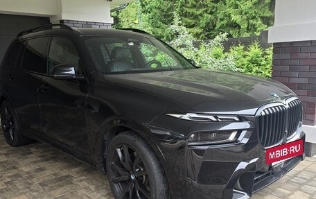 BMW X7, 2023 год, 12 300 000 рублей, 3 фотография