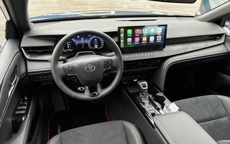 Toyota Camry, 2025 год, 4 055 000 рублей, 24 фотография