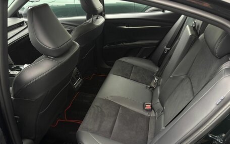 Toyota Camry, 2025 год, 4 055 000 рублей, 34 фотография