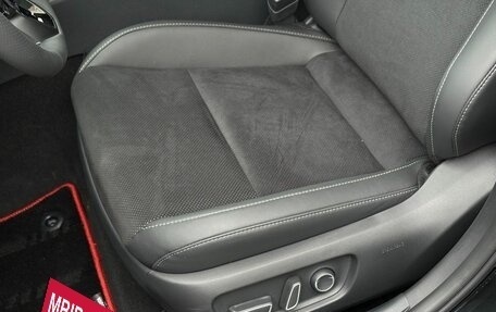 Toyota Camry, 2025 год, 4 055 000 рублей, 28 фотография