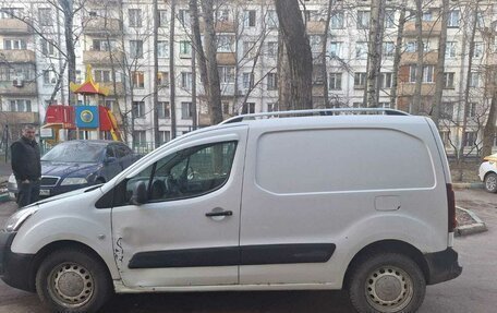 Citroen Berlingo II рестайлинг, 2012 год, 400 000 рублей, 3 фотография