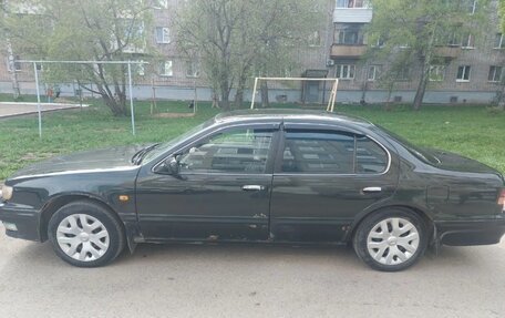 Nissan Maxima IV, 1997 год, 250 000 рублей, 2 фотография