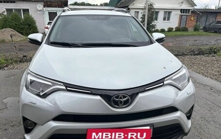 Toyota RAV4, 2019 год, 2 860 000 рублей, 6 фотография