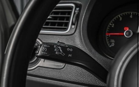 Volkswagen Polo VI (EU Market), 2018 год, 1 200 000 рублей, 15 фотография