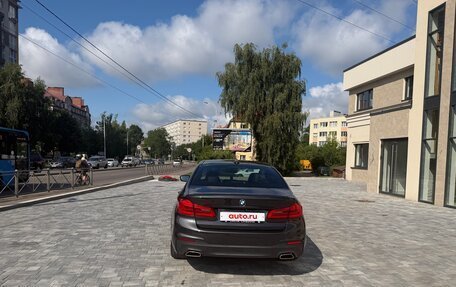 BMW 5 серия, 2019 год, 3 780 000 рублей, 2 фотография