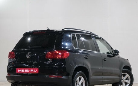 Volkswagen Tiguan I, 2011 год, 899 000 рублей, 7 фотография