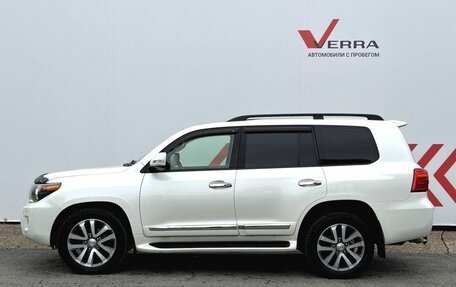 Toyota Land Cruiser 200, 2013 год, 3 550 000 рублей, 2 фотография