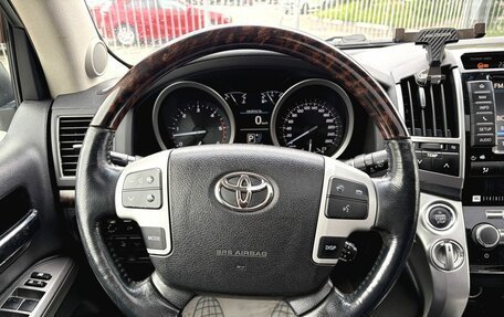 Toyota Land Cruiser 200, 2013 год, 3 550 000 рублей, 11 фотография
