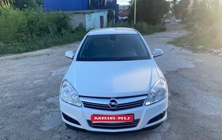 Opel Astra H, 2014 год, 810 000 рублей, 1 фотография