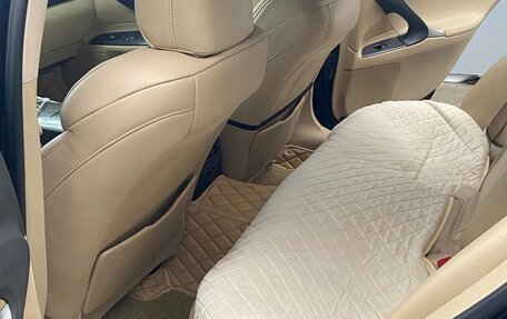 Lexus IS II рестайлинг 2, 2006 год, 1 400 000 рублей, 14 фотография