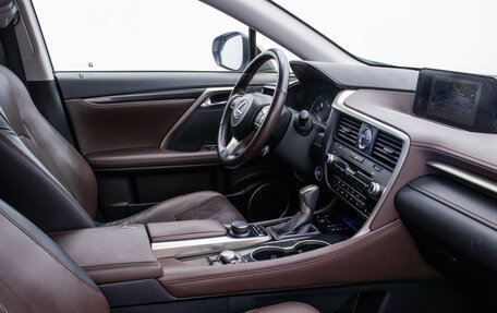 Lexus RX IV рестайлинг, 2017 год, 3 745 000 рублей, 10 фотография