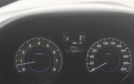 Hyundai Solaris II рестайлинг, 2011 год, 650 000 рублей, 2 фотография
