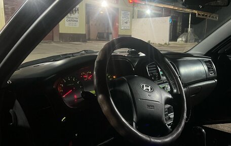 Hyundai Sonata IV рестайлинг, 2005 год, 255 000 рублей, 4 фотография
