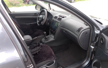 Skoda Octavia, 2012 год, 695 000 рублей, 10 фотография