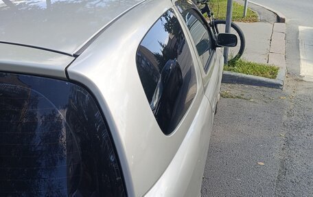 Toyota Vitz, 2002 год, 300 000 рублей, 3 фотография