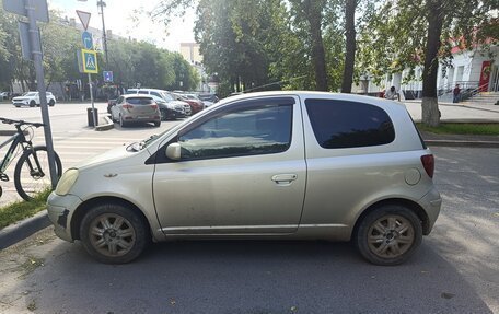 Toyota Vitz, 2002 год, 300 000 рублей, 4 фотография