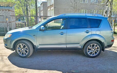 Mitsubishi Outlander III рестайлинг 3, 2007 год, 780 000 рублей, 5 фотография