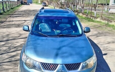 Mitsubishi Outlander III рестайлинг 3, 2007 год, 780 000 рублей, 9 фотография