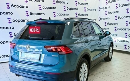 Volkswagen Tiguan II, 2020 год, 2 480 000 рублей, 6 фотография