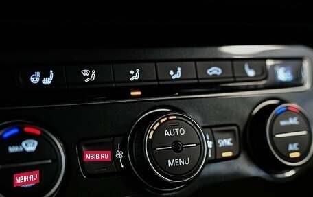 Volkswagen Tiguan II, 2020 год, 2 480 000 рублей, 16 фотография