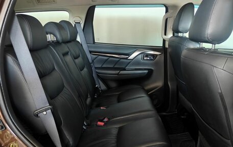 Mitsubishi Pajero Sport III рестайлинг, 2018 год, 2 949 000 рублей, 11 фотография