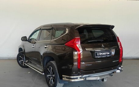 Mitsubishi Pajero Sport III рестайлинг, 2018 год, 2 949 000 рублей, 7 фотография