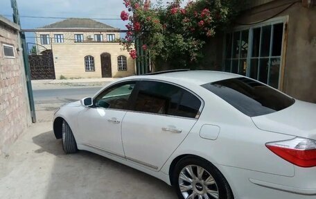 Hyundai Genesis I рестайлинг, 2010 год, 800 000 рублей, 4 фотография