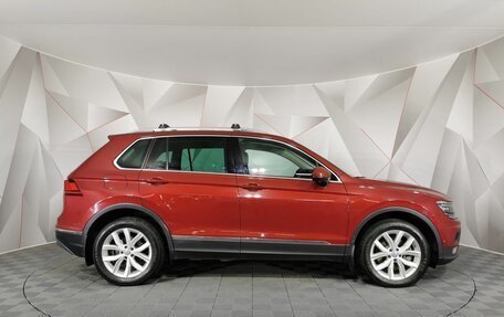 Volkswagen Tiguan II, 2018 год, 1 865 150 рублей, 6 фотография