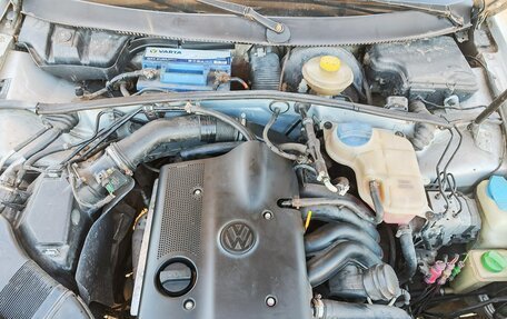 Volkswagen Passat B5+ рестайлинг, 1998 год, 190 000 рублей, 3 фотография