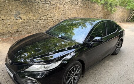 Toyota Camry, 2021 год, 3 000 000 рублей, 3 фотография