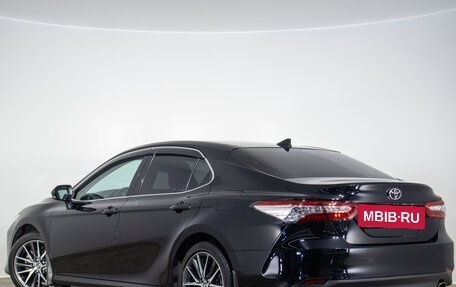 Toyota Camry, 2021 год, 3 199 000 рублей, 7 фотография