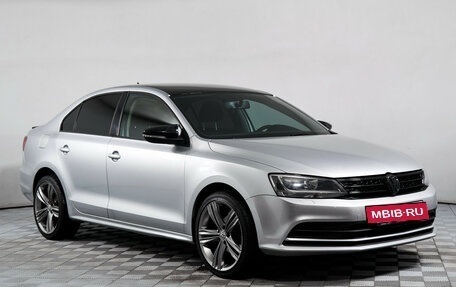 Volkswagen Jetta VI, 2015 год, 920 000 рублей, 4 фотография