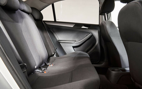 Volkswagen Jetta VI, 2015 год, 920 000 рублей, 11 фотография