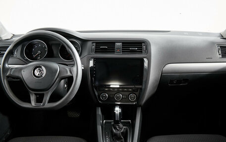 Volkswagen Jetta VI, 2015 год, 920 000 рублей, 12 фотография