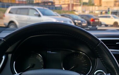 Nissan Qashqai, 2015 год, 1 990 000 рублей, 10 фотография