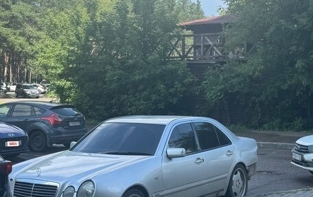 Mercedes-Benz E-Класс, 1998 год, 270 000 рублей, 9 фотография